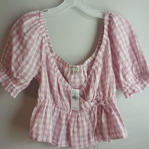 American Eagle crop top